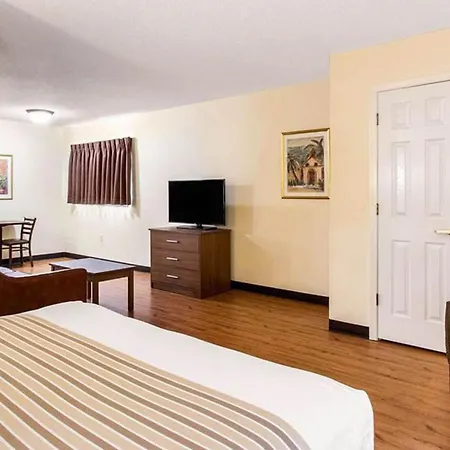 Motel 6 Myrtle Beach-2